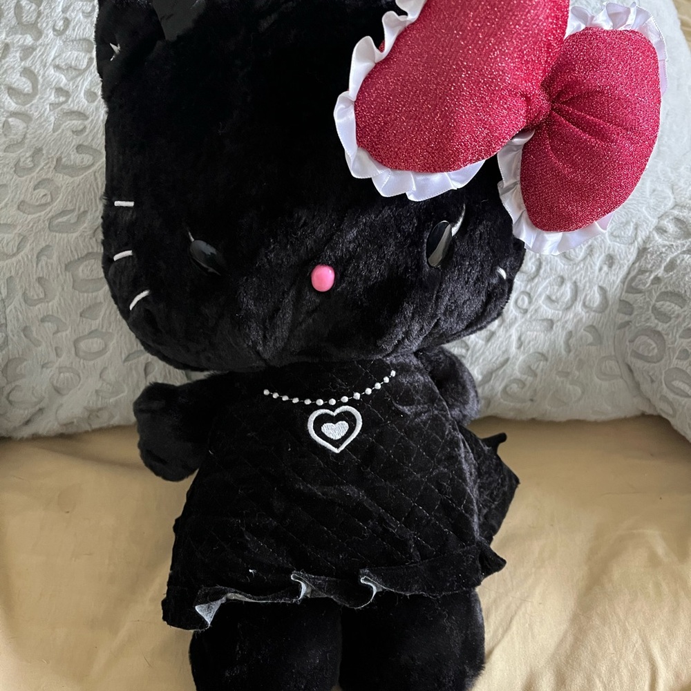 Hello Kitty Devil NWOT